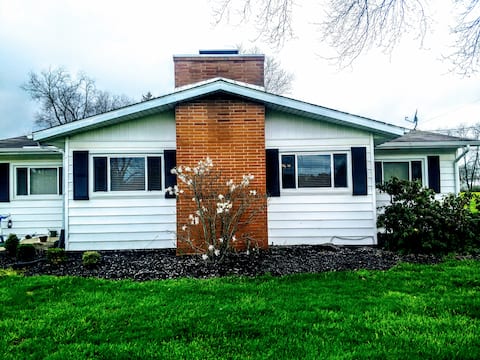 Group getaway,near kenyon& Naz,3BD