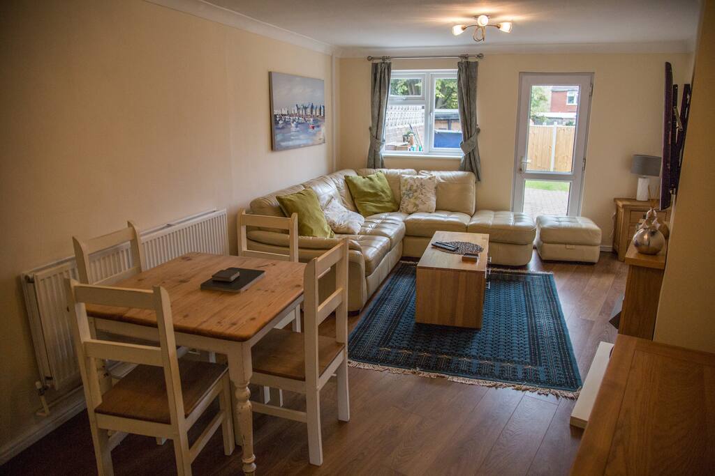 Spacious lounge and dining area