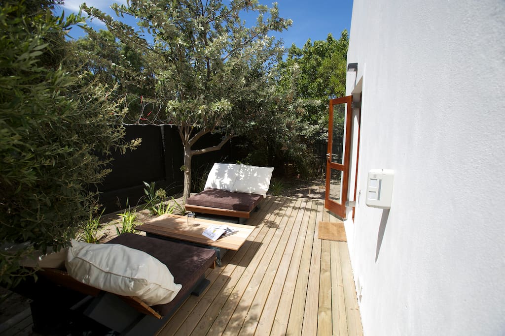 Patio & Garden