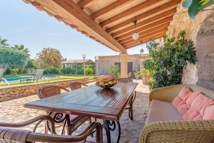 Can Julia gallery image 5