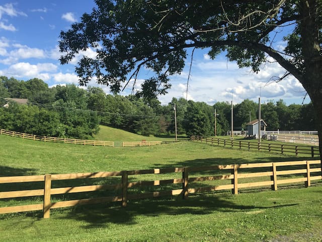 The Guest House at Pleasant Ridge Farm