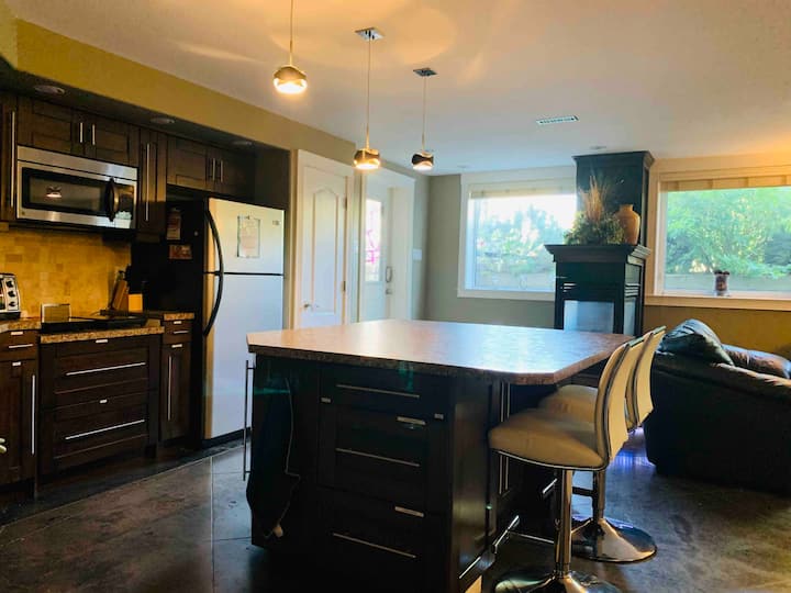 Lethbridge Vacation Rentals & Homes Alberta, Canada Airbnb