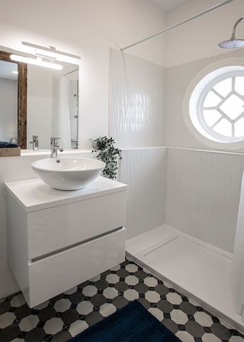 Porto Je T'Aime managed Airbnb listing 2
