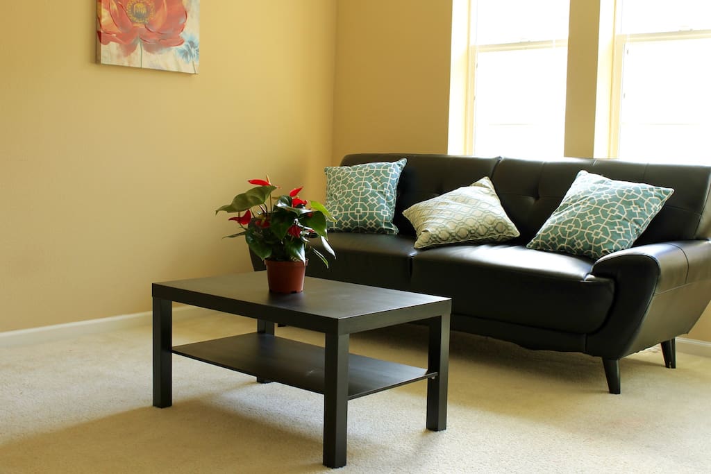 Relax and unwind in this bright uncluttered space.