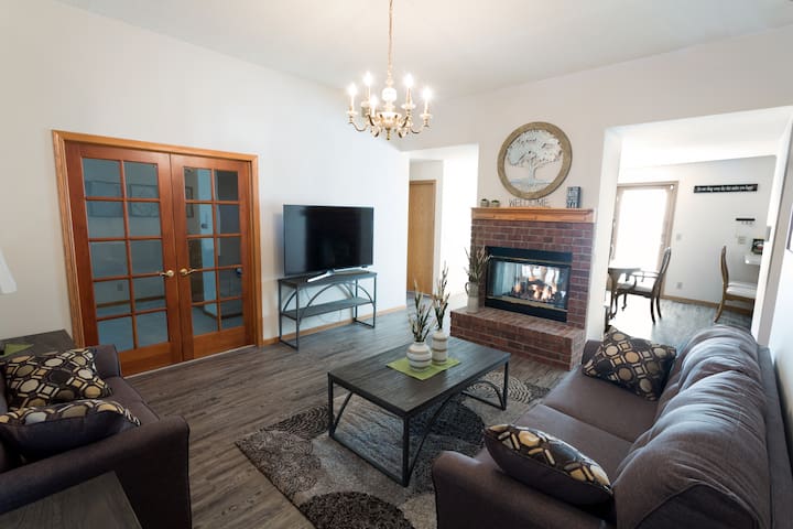 Lincoln Ne Vacation Rentals Airbnb