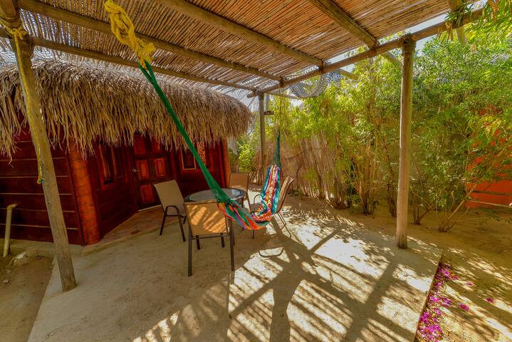 Small Bungalow ideal for a couple