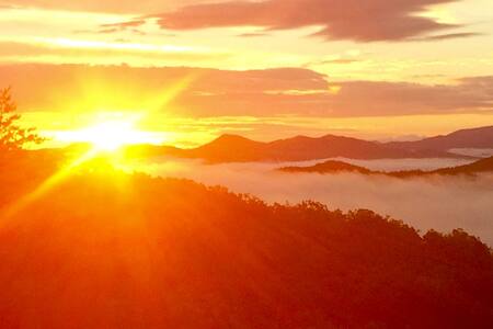 Smoky Mountain Sonrise