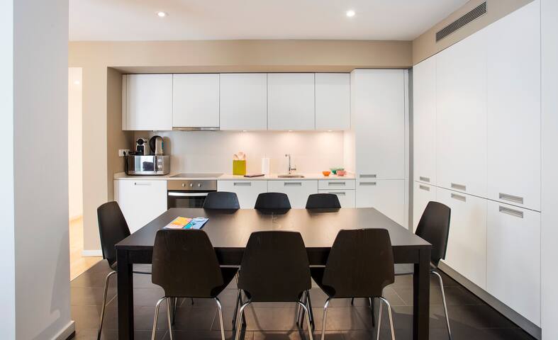 Durlet Beach 3 bedrooms flat front of the Beach gallery image 5