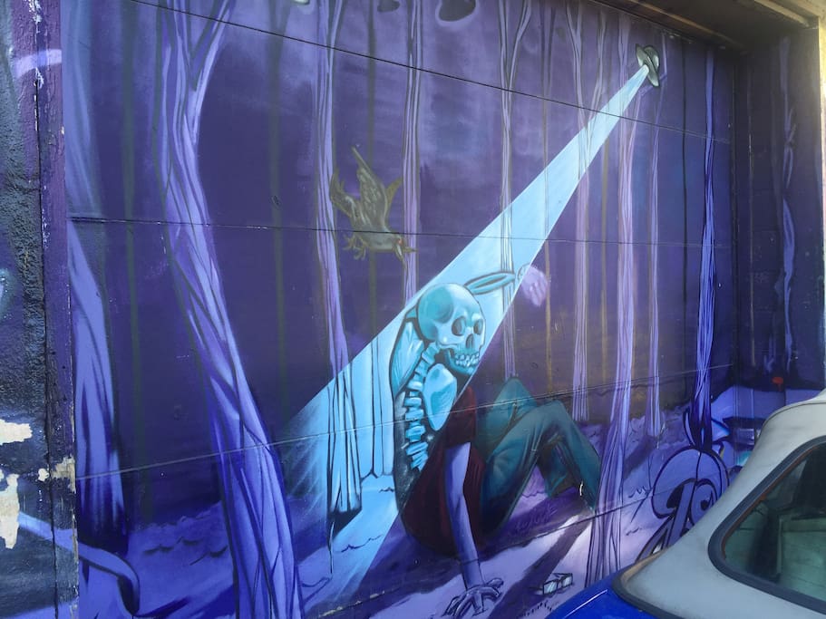 Neighborhood graffiti art