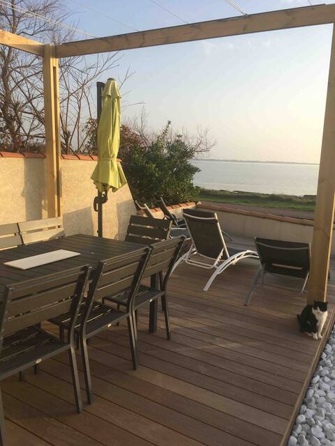 Fouras villa facing the sea , for 2 to  8 guests