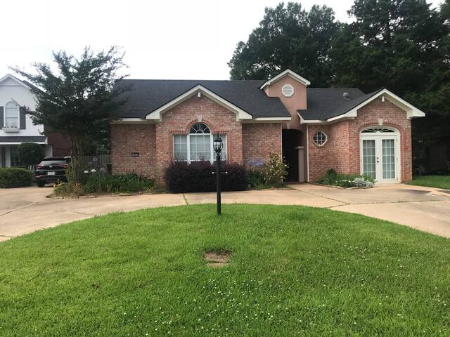 Separate Suite in Exclusive Gated community