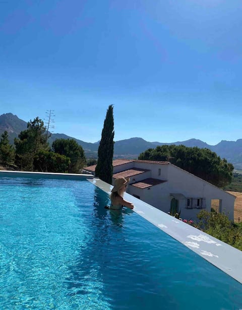 Luxury Appartment - beautiful panoama and pool