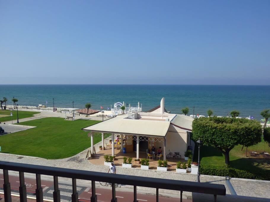 Vista Fronte Mare