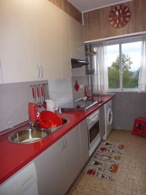 Cuisine refaite à neuf récemment