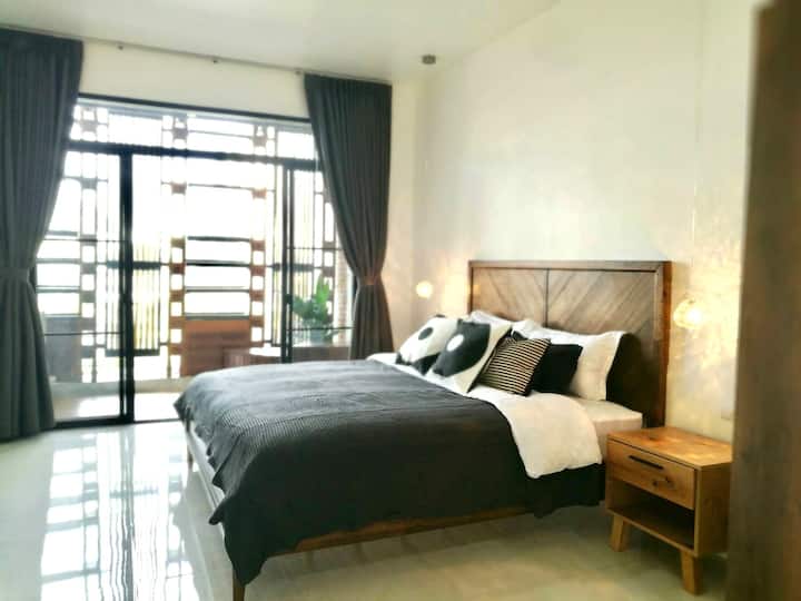 Grand Bedroom at 3rd floors and private terrace. King size bed and bath tub in 30 sqm. 