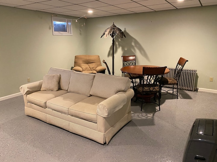 Სარდაფი გასაშლელი ტახტით