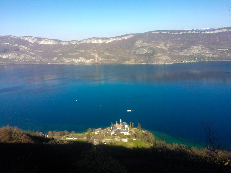 vue lac D' HAUTECOMBE