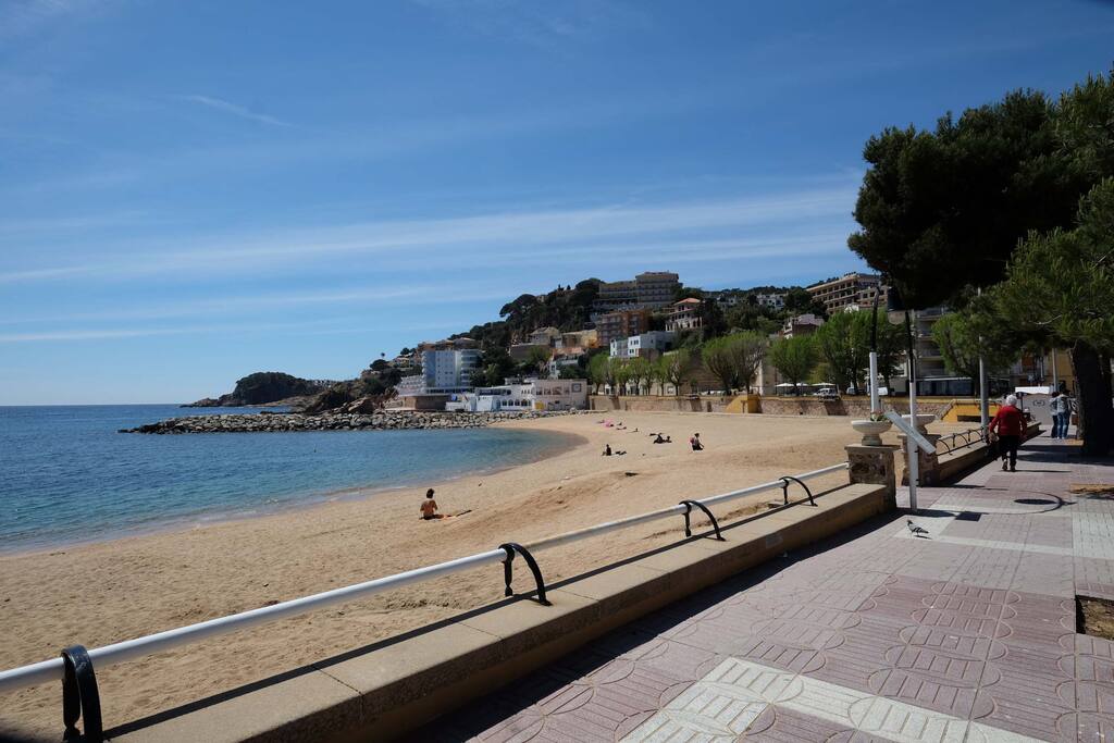 Playa Sant Feliu de Guixols
Пляж Сант Фелиу-де-Гишолс