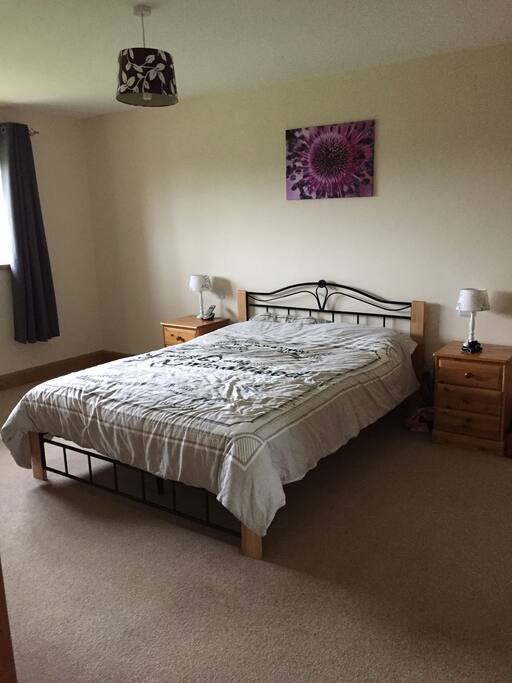 Bedroom with en suite