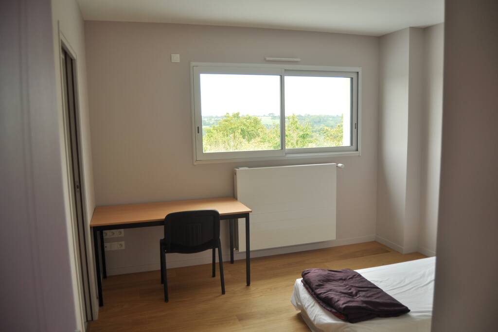 Chambre meublée