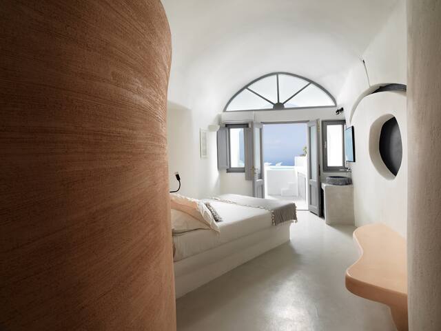 Tholos Villa w/ Indoor Pool and Outdoor Hot Tub gallery image 4