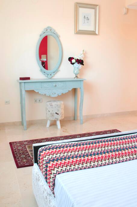 Bedroom #1