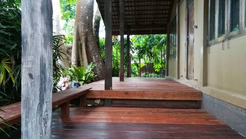 Koh Chang Residence Big Tree House