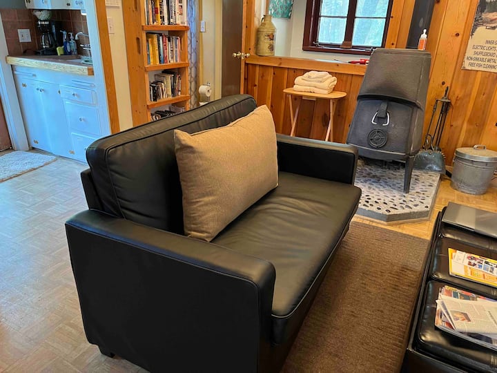 Sweet Love Nest - 5 Min To Village - Stream Below - Lake Arrowhead, CA
