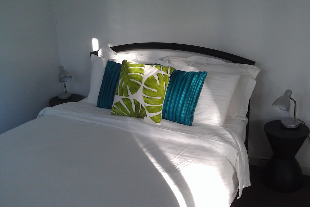 Double bed with cotton bedding