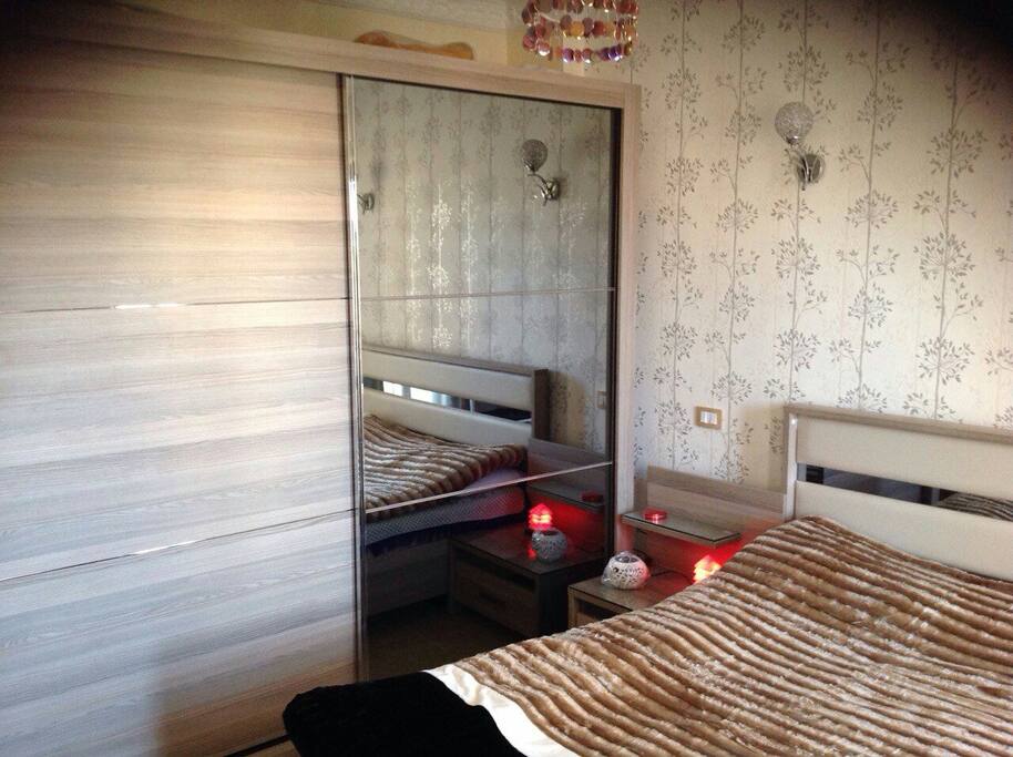 One bed room with lamp from soled for more relax