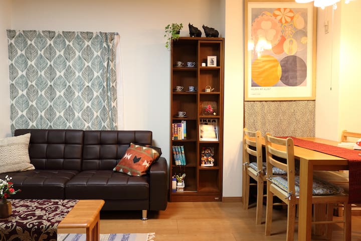 駅徒歩２分｜広々３LDK庭あり｜渋谷新宿徒歩圏内｜家具家電生活用品完備｜商店街近くで生活が便利