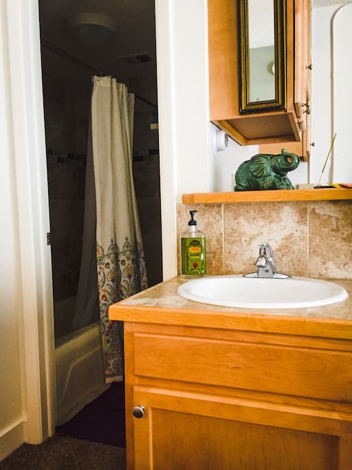 Sink area