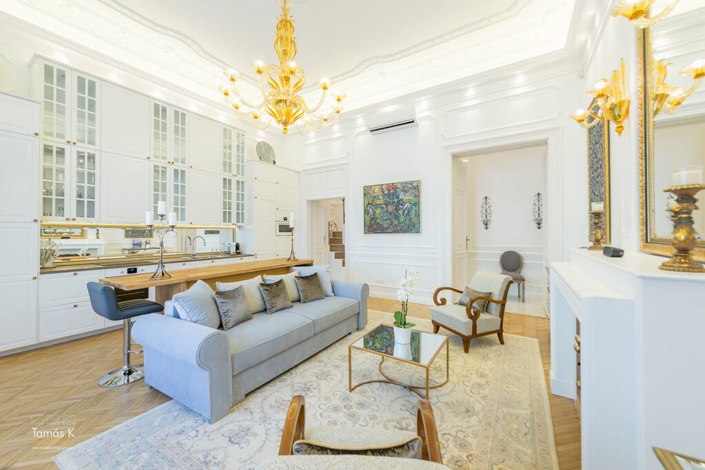 Living room, dining area and kitchen