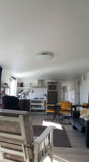 de woonkamer