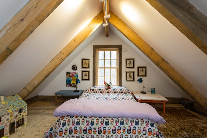 The loft bedroom has a comfy double bed with a bamboo memory foam mattress