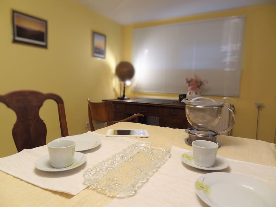 Your quiet and clean private room ...