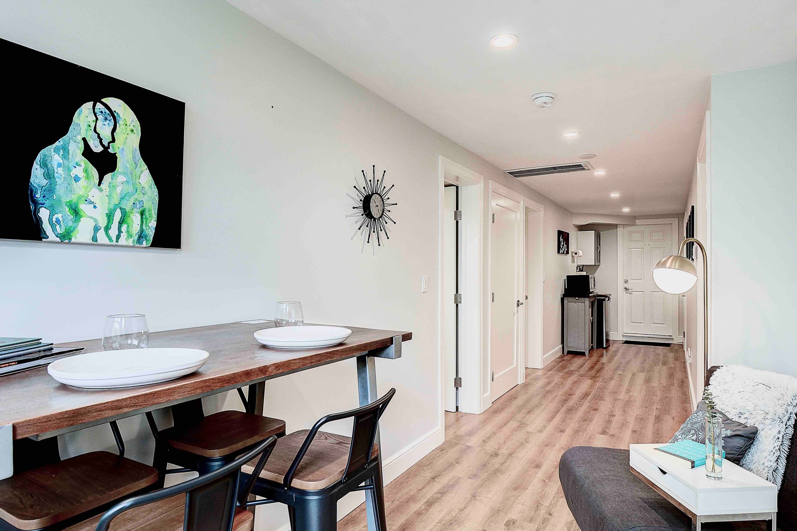 Two Bedroom SF Suite with Private Entrance - Image 2
