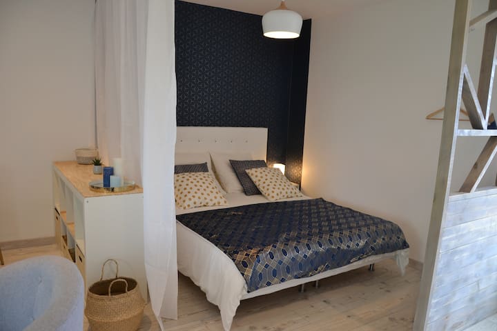 Agréable Chambre indépendante à deux pas de la mer