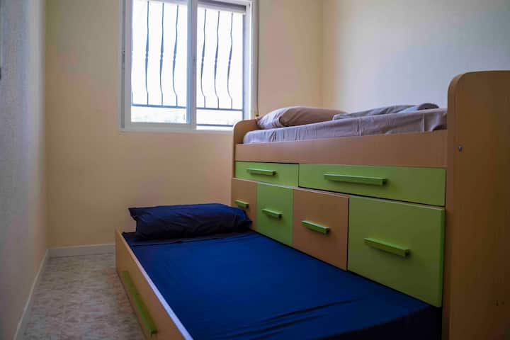 غرفة النوم 2