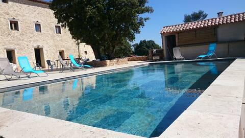 Provencal bastide in the heart of Provence Verte