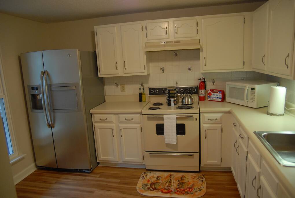 Kitchen with most essentials!