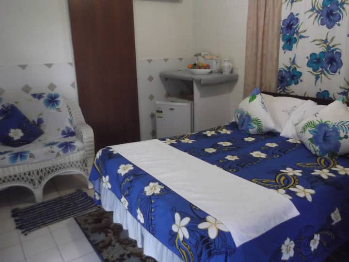 The blue studio at Atupa Orchids
