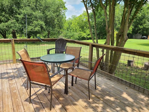 Popular Airbnb listing: Cute cabin on San Marcos River in San Antonio