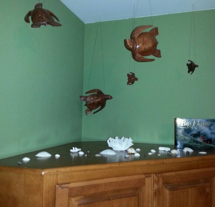 SeaTurtle / Hawaiian decor