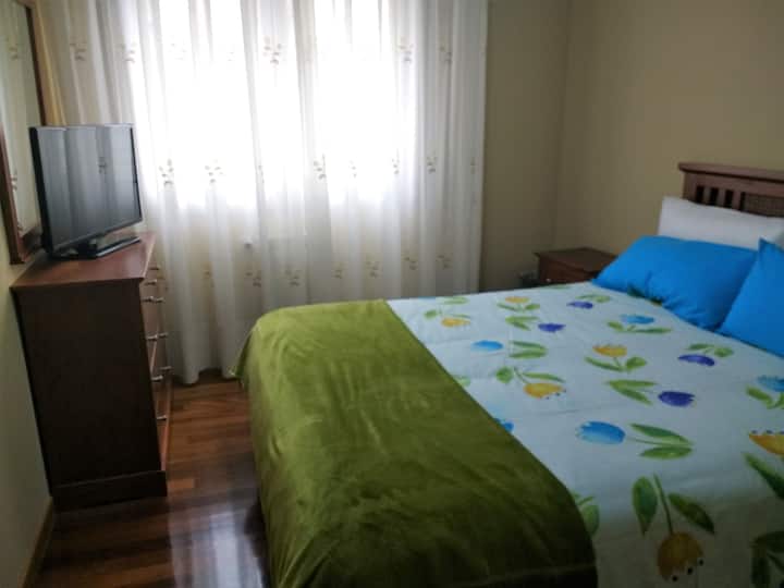 bedroom bed 150