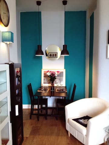Murrayfield Lovely 1B Flat 8 mins to City Centre