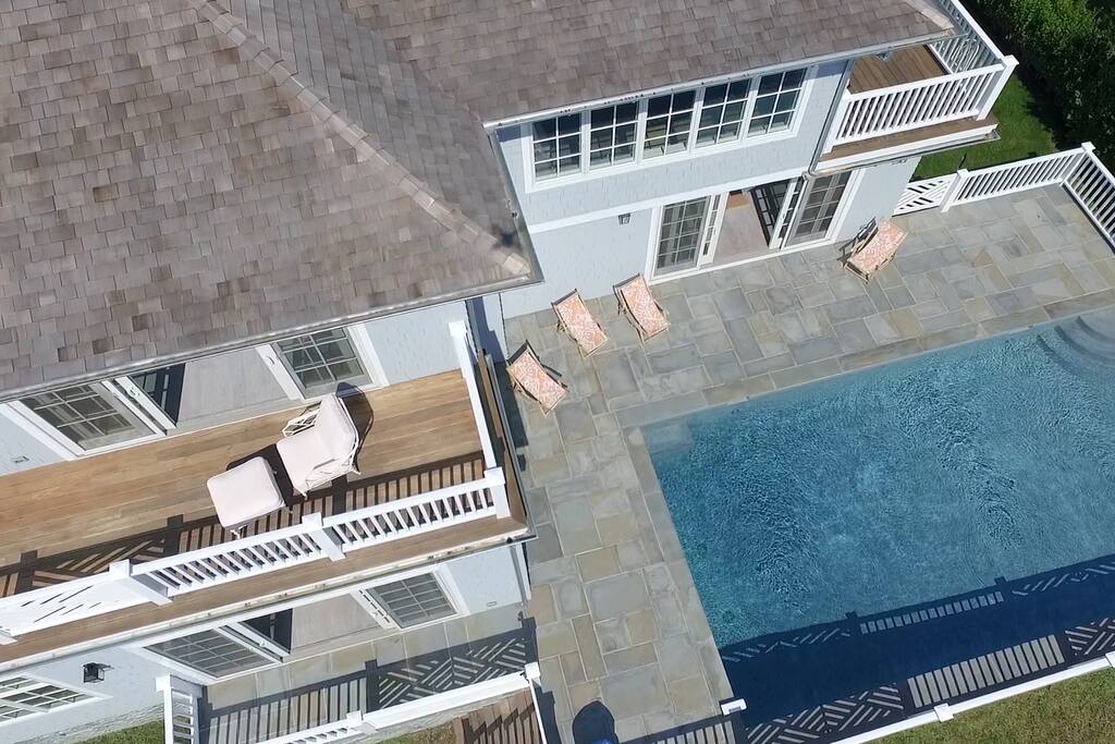 Birds eye rear
