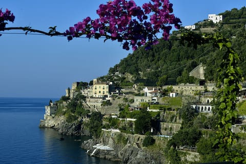 Ravello Art Luxury Apartment