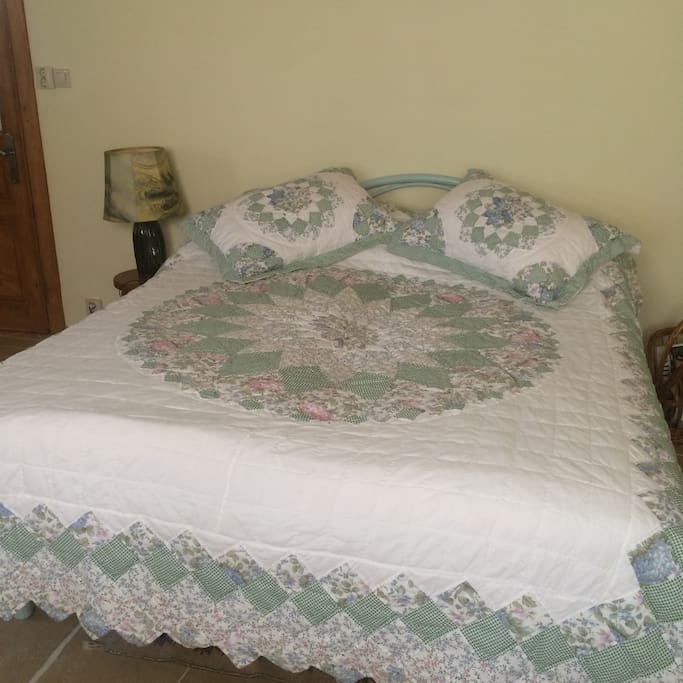 Big wide bed, with cotton bedclothes, 2 pcs.