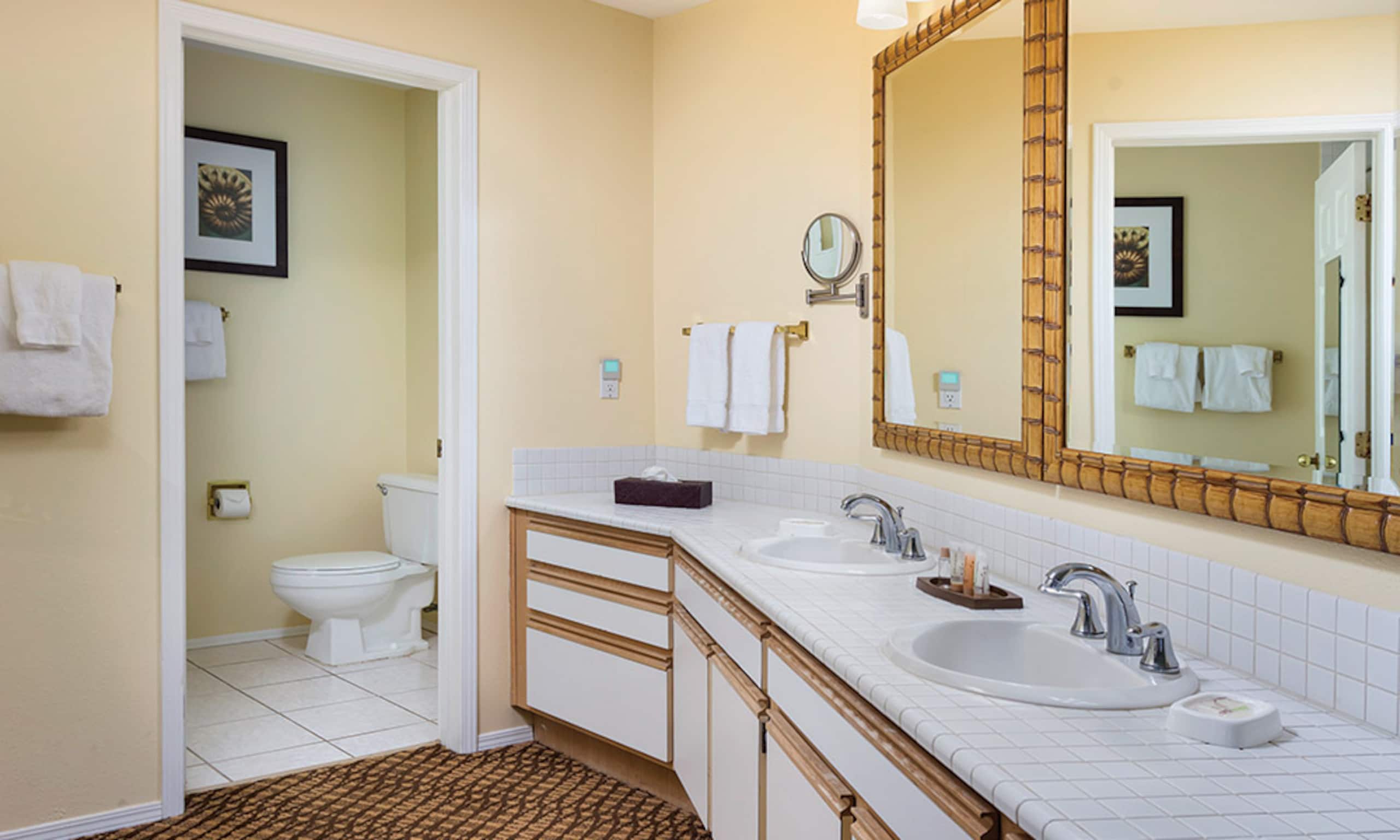 Condo in Kailua-Kona · ★5.0 · 1 bedroom · 2 beds · 1 shared bath - Image 5